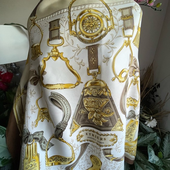 Hermès Silk Scarf Etriers By Francoise De La Perriere. - Picture 1 of 16